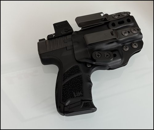 Heckler & Koch CC9 accessories.