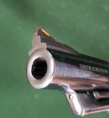 Unfired Smith & Wesson Model 29 No Dash 44 Magnum 4 Inch - 7 of 15
