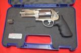 Smith & Wesson Model 500 - 1 of 8