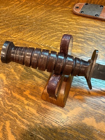 KINFOLKS BLADE MARKED M3 TRENCH KNIFE - Image 8 of 9