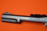 Smith & Wesson Model 41 Match Target pistol 22 LR, 2 barrel set, 5 1/2