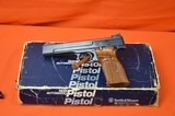 Smith & Wesson Model 41 Match Target pistol 22 LR, 2 barrel set, 5 1/2