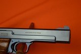 Smith & Wesson Model 41 Match Target pistol 22 LR, 2 barrel set, 5 1/2