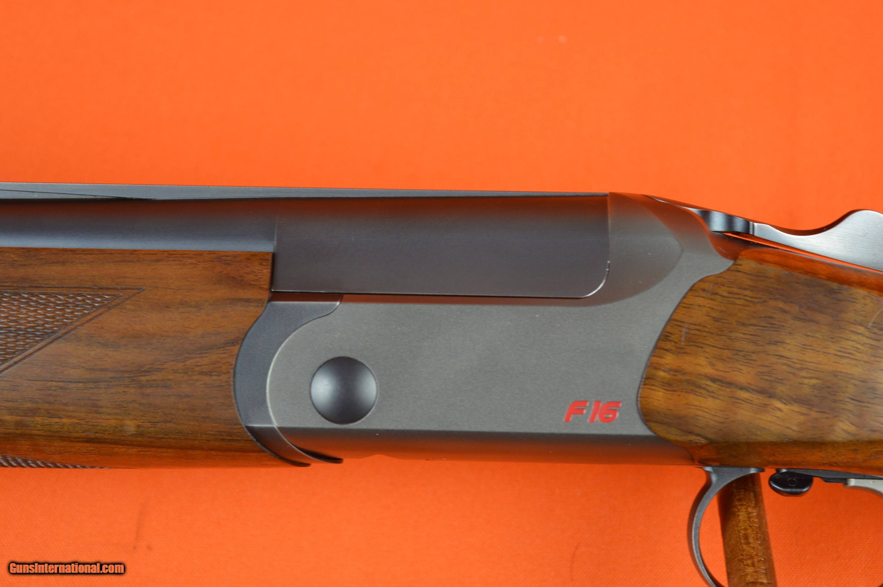 Blaser F16 Sporting Clays 12ga 32" Lightly Used Comes with 9 Briley