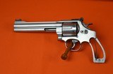 Smith & Wesson 629-4 Classic Round Frame No Lock 44 Mag 6