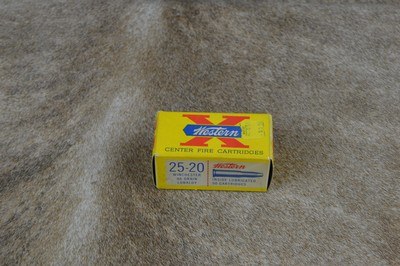 Vintage Winchester Western 25-20 WCF Ammo 86gr bullets, full box of 50 rounds