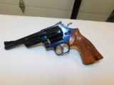 Smith & Wesson Model 27-2 357 magnum revolver - 1 of 4