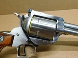 Ruger New Model Super Blackhawk 44 mag - 3 of 11