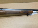 Weatherby Mark V 300 Wby Mag - 4 of 15