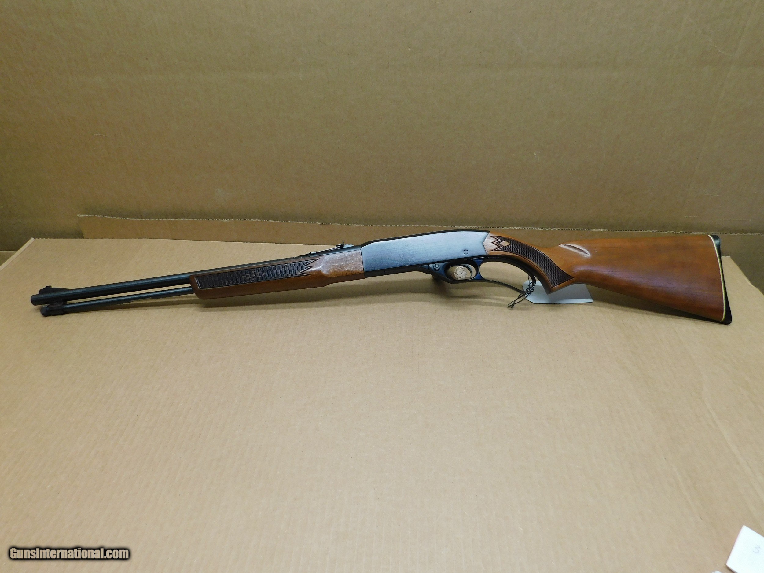 Winchester 255 Deluxe