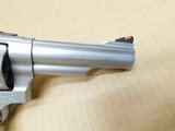 Smith & Wesson Combat 44Mag - 4 of 11