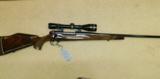 Weatherby Mark V Deluxe 257 Wby Mag - 1 of 15