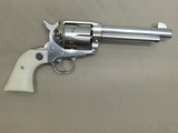 Ruger Vaquero
44 Mag - 2 of 14