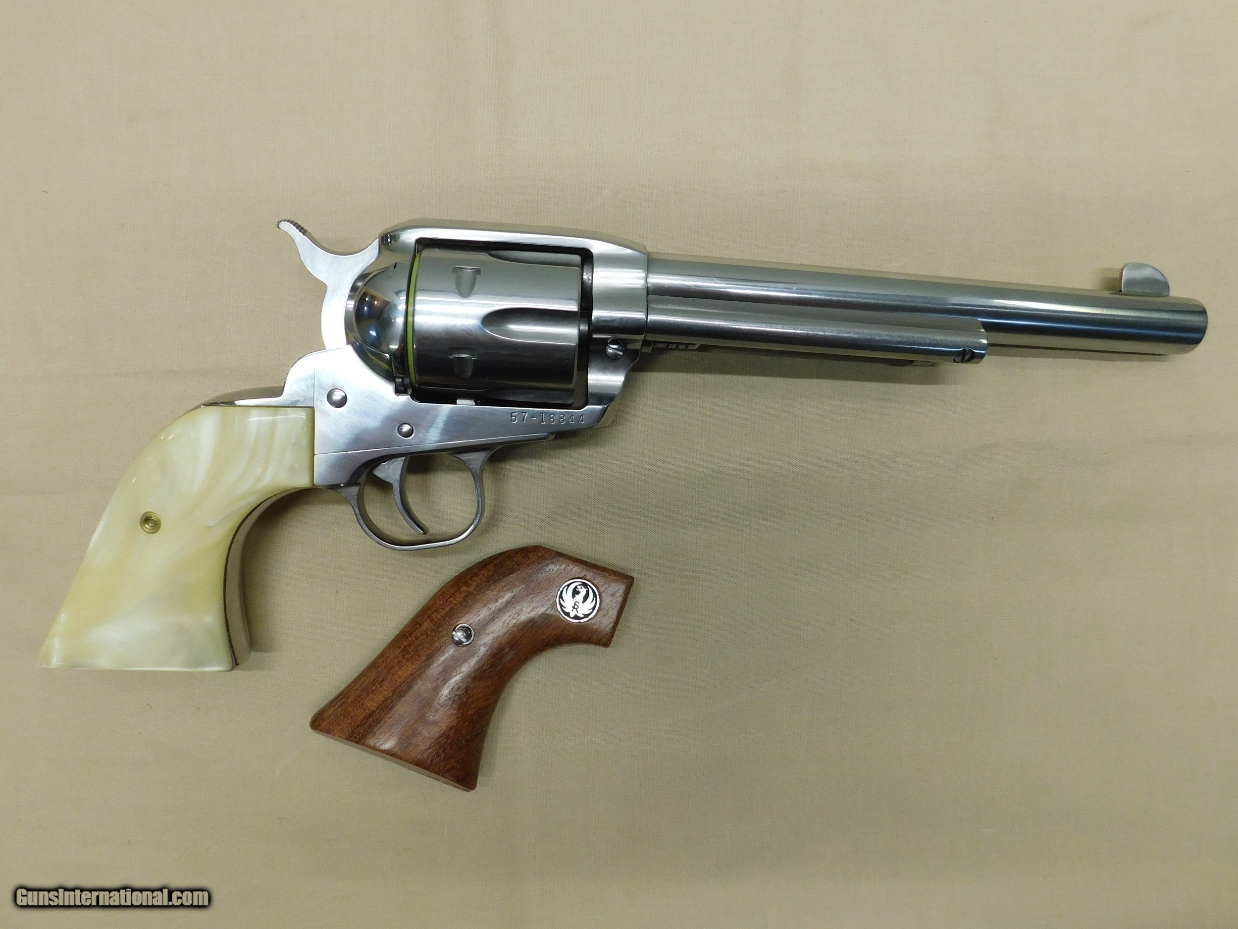 Ruger Vaquero 44 Mag