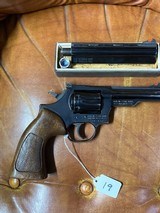 Dan Wesson 357 Magnum - 2 of 3