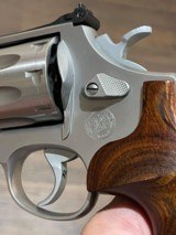 Hard to Find Lew Horton Special S&W 627-3 PC Performance Center 8 Shot 357 Magnum Slab Side Tapered 5 inch Barrel RARE Revolver Like New Pre Lock LEW - 9 of 15