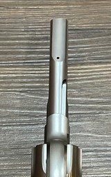 Hard to Find Lew Horton Special S&W 627-3 PC Performance Center 8 Shot 357 Magnum Slab Side Tapered 5 inch Barrel RARE Revolver Like New Pre Lock LEW - 7 of 15