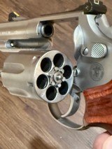 Ultra Rare Lew Horton Special S&W Performance Center model 66-3 F-Comp 3” Powerport barrel PCP prefix 357mag PC Revolver Badger Combat Grip Ivory 38 - 8 of 15