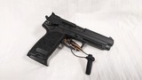 Heckler & Koch USP 45 Expert V1 DA/SA Pistol .45 ACP - 2 of 2