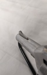 USED H&R 923 .22 LR - 3 of 5