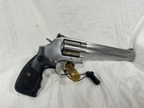Smith & Wesson 686 Plus SS 7? Revolver 7 RD 357 Magnum / 38 Special - 1 of 2