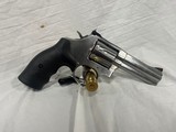 SMITH & WESSON 686 PLUS - 2 of 2