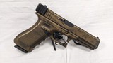 USED GLOCK 17 BRONZE FLAG 9MM - 2 of 3