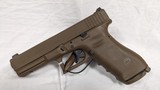 USED GLOCK 17 LARRY VICKERS RTF2 FDE 9MM - 1 of 4