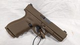 USED GLOCK 19 LARRY VICKERS RTF2 FDE 9MM - 2 of 2