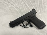 WILSON COMABT VICKERS ELITE GLOCK 17 - 1 of 2
