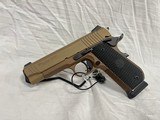 SIG SAUER 1911 Fastback Emperor Scorpion Carry - 1 of 2