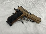 SIG SAUER 1911 Fastback Emperor Scorpion Carry - 2 of 2