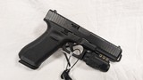 USED GLOCK 17 GEN. 5 9MM - 2 of 2