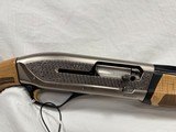 BROWNING MAXUS II ULTIMATE MAPLE 12GA - 7 of 8