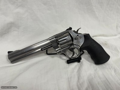 SMITH & WESSON 610 10MM