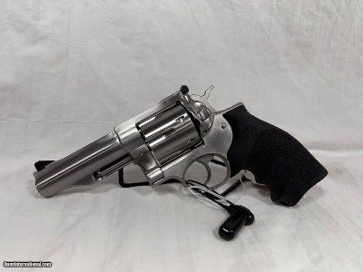 RUGER REDHAWK 44MAG