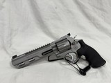 SMITH & WESSON 686 COMPETITOR PERFORMANCE CENTER 357MAG - 1 of 4