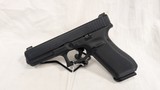USED GLOCK 17M 9MM - 1 of 2