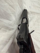 Wilson
Combat CQB 1911 45 Ambi Safety, Light Rail - 8 of 8