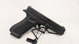 USED GLOCK 17 GEN. 5 9MM - 2 of 2
