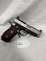 Wilson Combat EDCX9 2.0 9MM - 2 of 4