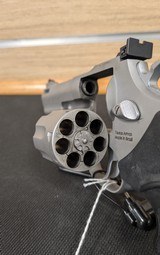 USED TAURUS 627 TRACKER 4