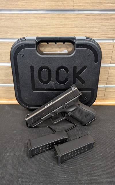 GLOCK 19 GEN. 4 9MM - BLUE LABEL