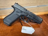 Used Glock 17 Gen 5 9MM - Image 2 of 2