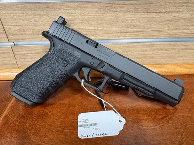 Used Glock 40 Gen 4 MOS 10MM - Image 2 of 2