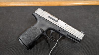 USED SMITH & WESSON SD9VE 9MM - Image 2 of 2