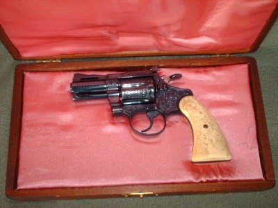 COLT DIAMONDBACK 2 1/2, 38 SPC. FULLY ENGRAVED