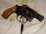 SMITH & WESSON 36-4, 2