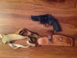 SMITH & WESSON 27-2, 357 MAG. 3 1/2