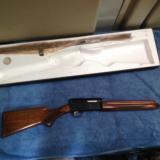 BROWNING BELGIUM "SWEET-16", 26" IMPROVED CYLINDER. VENT RIB,
FLAT KNOB, 100% COND. NEW UNFIRED IN BOX [ABSOUTELY NO MARKS SCRATCHES O - 2 of 10